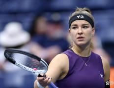 28圈-科维托娃回归赛场，爆冷首场状态亮眼，公牛观众沸腾！的简单介绍