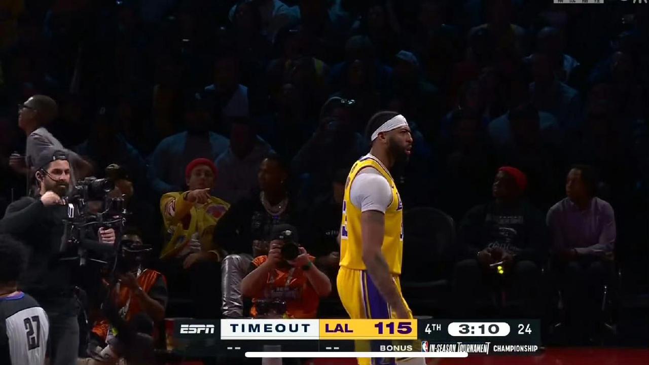 28quan-包含湖人不断突破!,浓眉哥连续十场比赛得分超过反败为胜再创辉煌时刻的词条