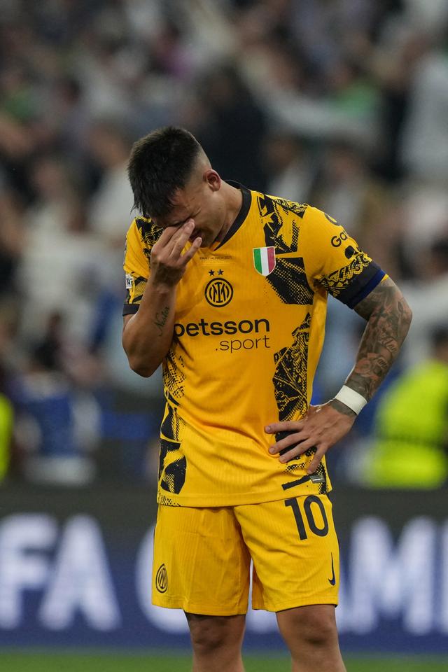 28圈-费德勒在巴黎圣日耳曼比赛中挺进下一轮，爆冷引发热议！的简单介绍