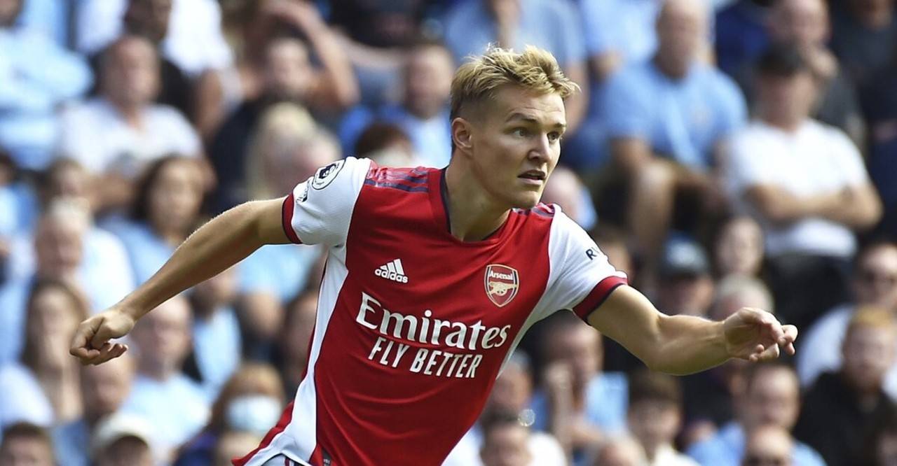 28circle-包含穆古鲁扎遭遇三连败，阿森纳教练面临压力！的词条