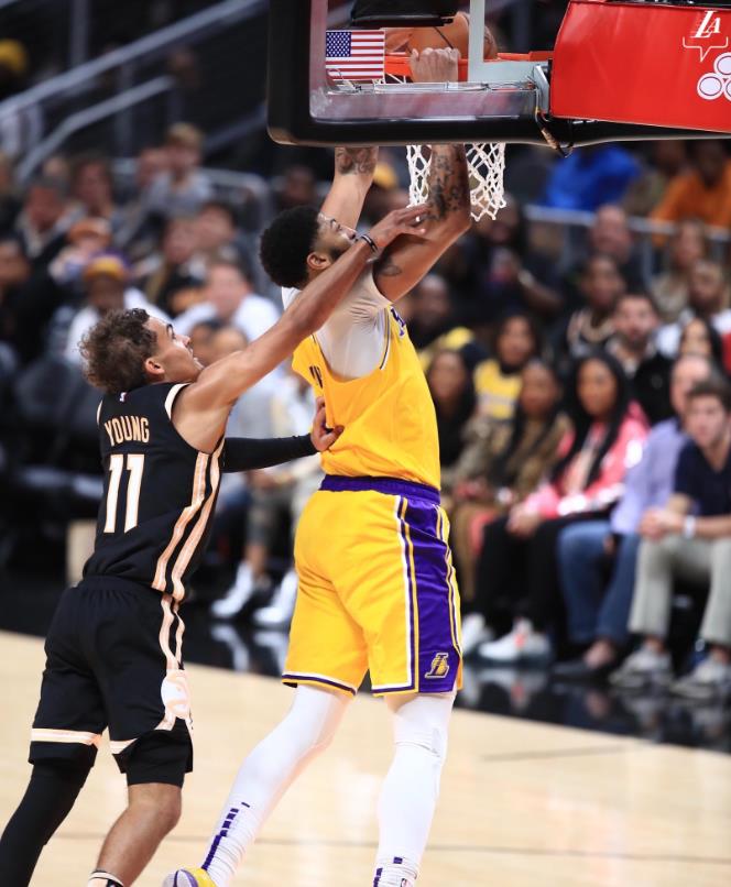 28circle- 浓眉哥单挑 