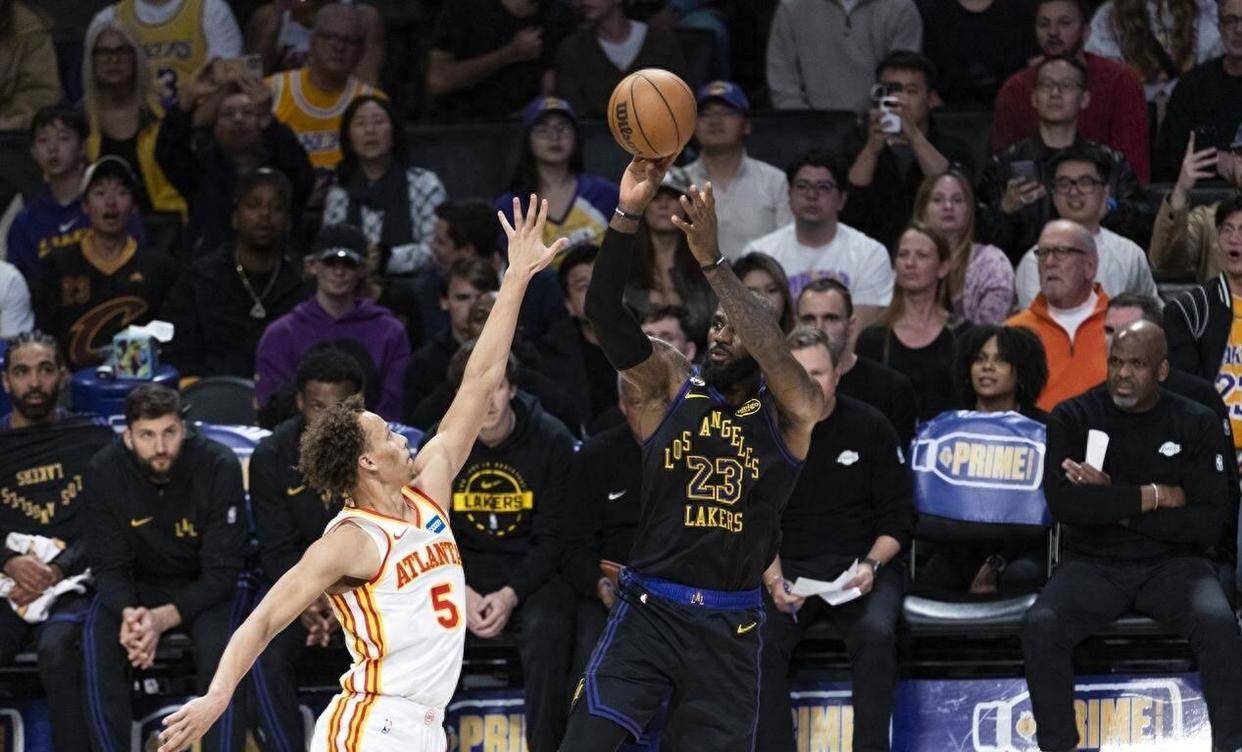 28circle-詹姆斯连续五场比赛得分超过赛事规则更新，老鹰挑战极限！的简单介绍